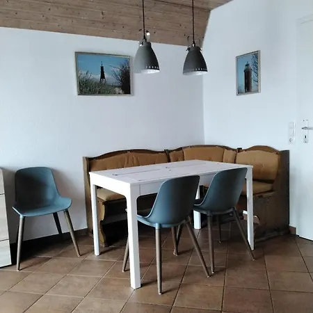 Holiday home Ringwall 45 *